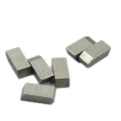 Çin K10 / K20 / K30 / K05 / P40 Alaşım Tungsten Karbür Dişler, Çimentolu Karbür Aracı İpuçları Tedarikçi